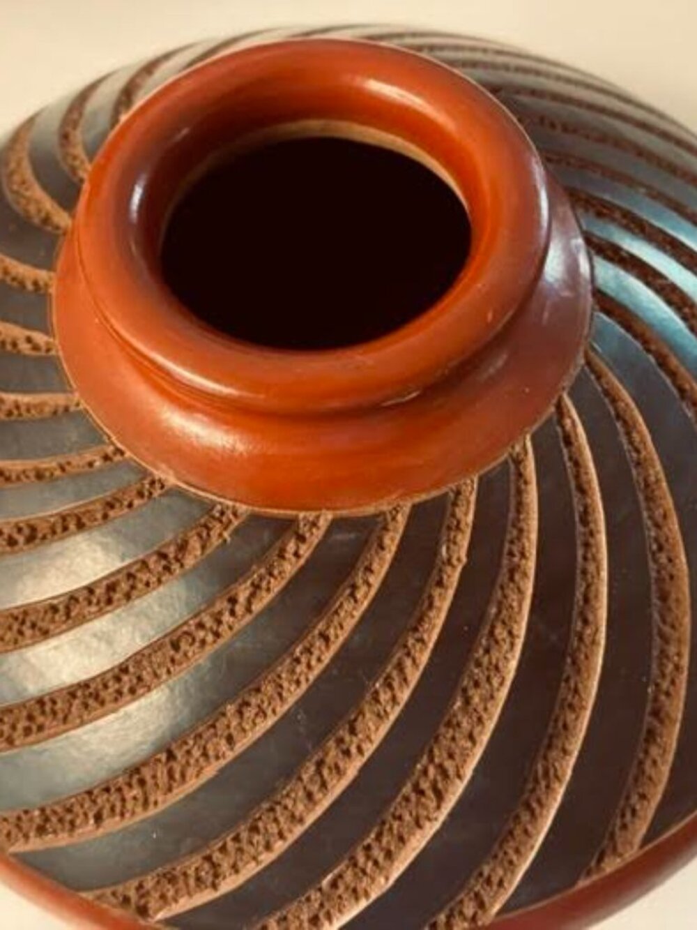 San Juan De Oriente Heliberto Bracamonte Pottery Vase